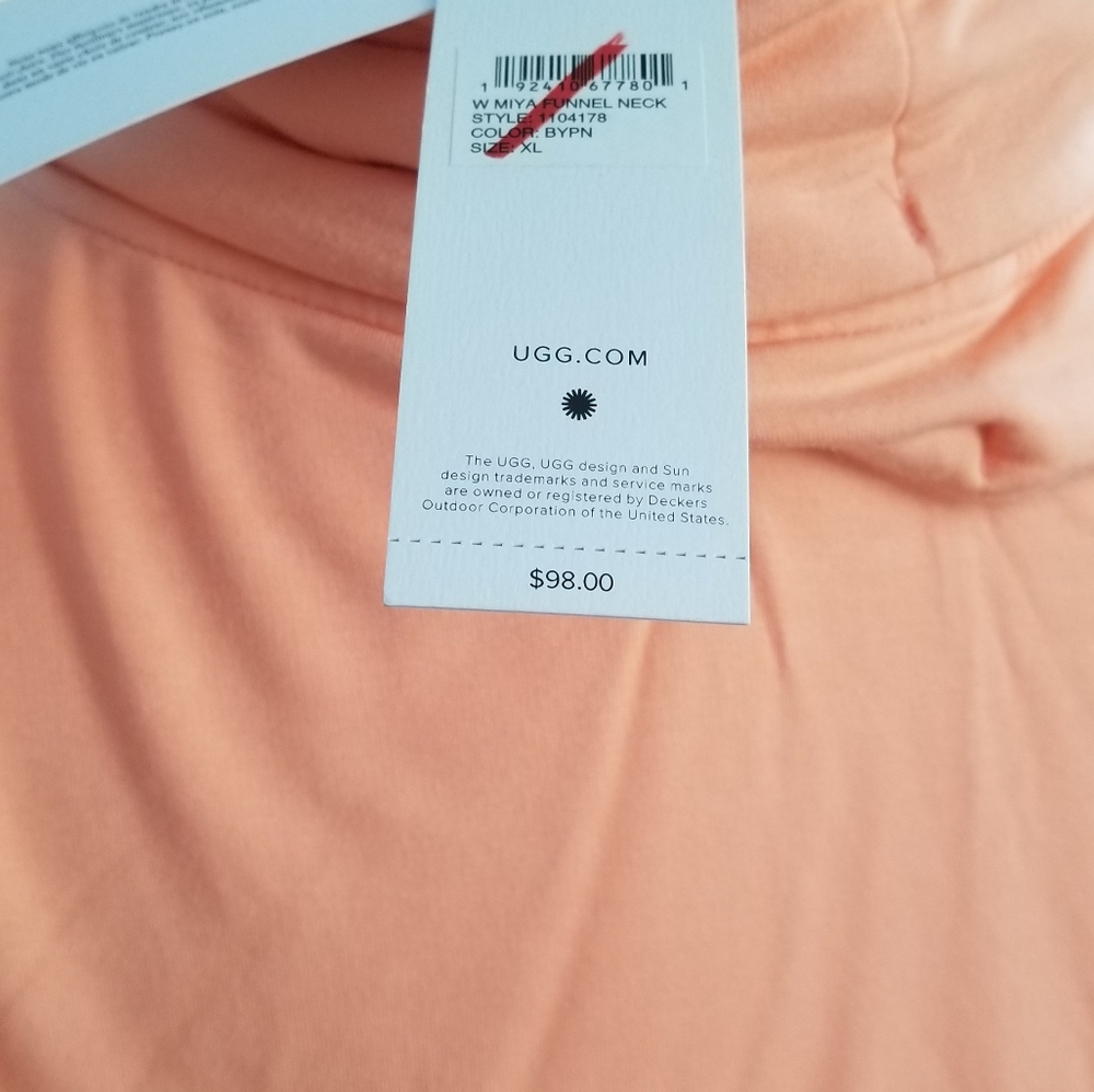 UGG MIYA FUNNEL NECK - Picture 6 of 9